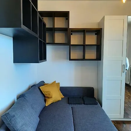 Superior Flat In *